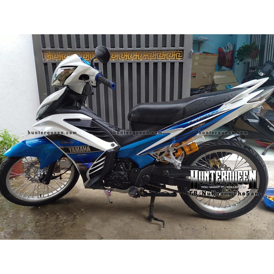 Tem rời Exciter 2011 - Chất liệu crom - YAMAHA LC trắng xanh - Tùy chỉnh theo yêu cầu - Tem chế chất lượng cao