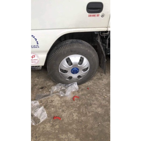 Chụp mâm nhựa R16, chụp mâm 16in xe tải,trang trí bánh xe.