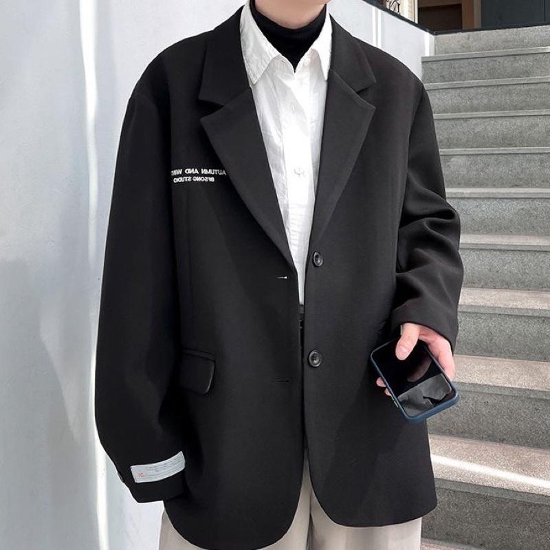 ÁO KHOÁC BlAZER NAM NỮ-Áo Khoác Vest T-A-N thời trang unisex phong cách Hàn Quốc AV022 dễ phối đồ màu đen, kem trắng.
