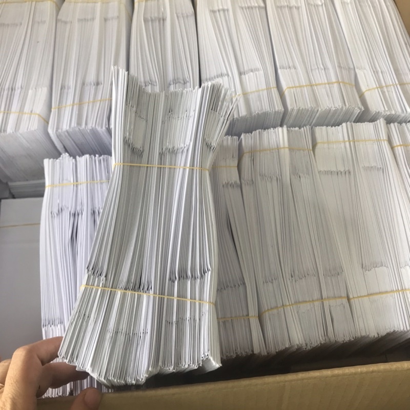 Túi giấy không in đựng bánh mì, chuối chiên hotdog