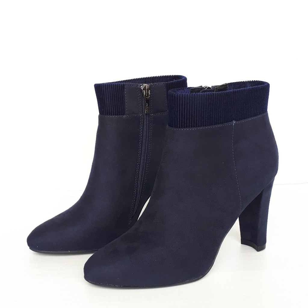 Bốt Daphne gót nhọn bản to cao 9.5cm (size 36, 37, 38), viền cổ phối vải nhung gân sang trọng