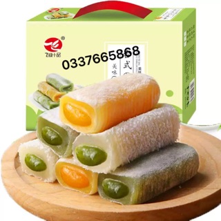 HỘP 800gr MOCHI DÀI MIX SẴN 3 VỊ: XOÀI,MATCHA,DỪA (20-22c)