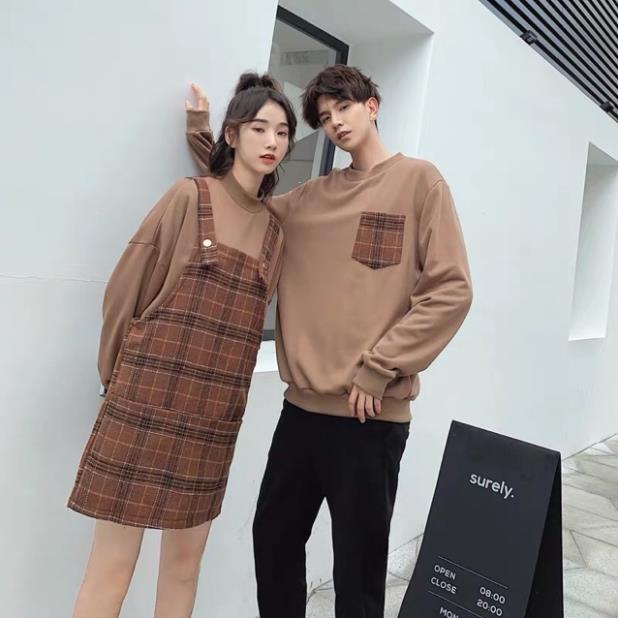 Sét đồ đôi đầm yếm và áo dài tay nam .