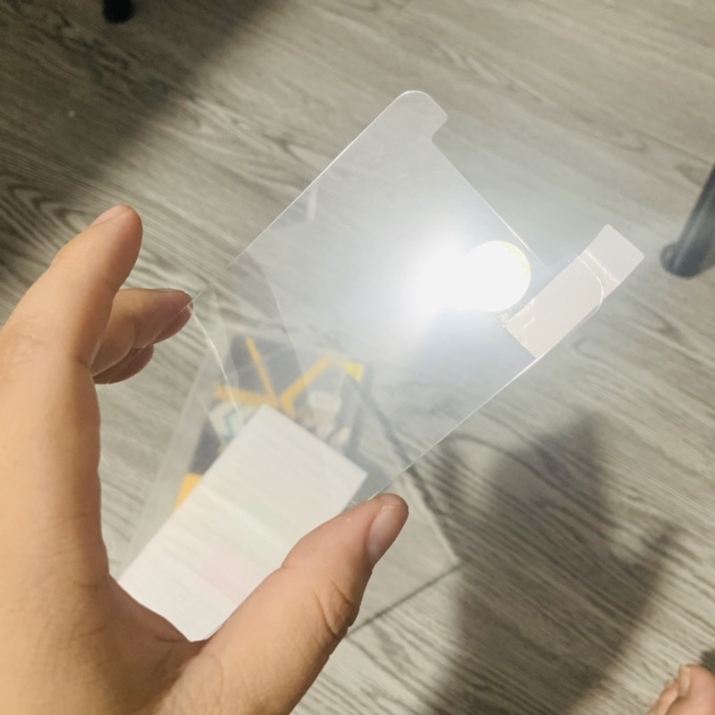 Kính Cường lực Vsmart active 1 trong suốt tặng phụ kiện dán Kính chính hãng Isen bảo vệ chống va đập