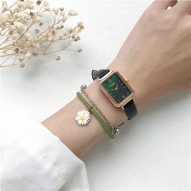 GIÁ SỐC - Đồng hồ nữ Ulzzang U012 chính hãng, dây da mềm đeo êm tay, mặt chữ nhật tuyệt đẹp, kiểu dáng thời trang