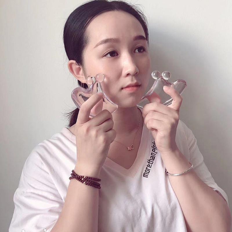 Large transparent face shaving board artifact beauty face-lift