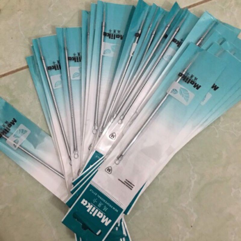 Que Lặn Mụn Malika