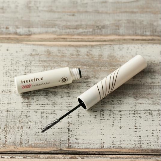 Mascara innisfree siêu cô định mi