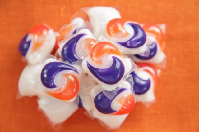 Viên giặt xả đa chiều Tide Pods 38 viên - Mỹ