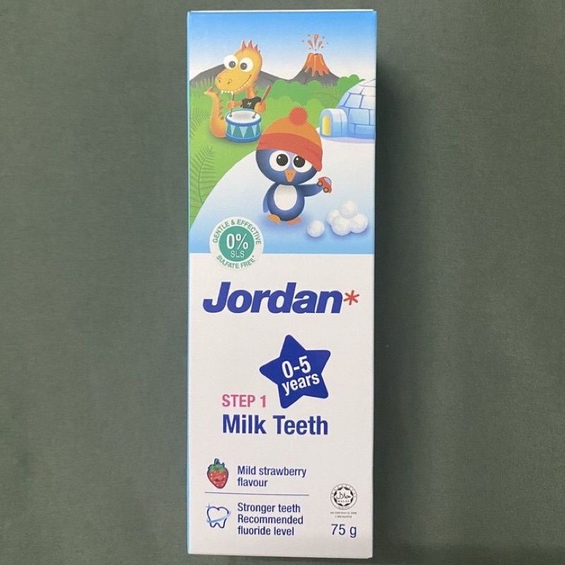 Kem đánh răng Em bé Jordan Step 1, step 2 75g