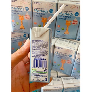Sữa bột pha sẵn markids 110ml