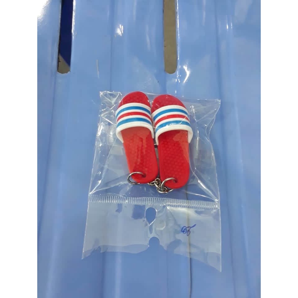 Móc khoá đôi dép