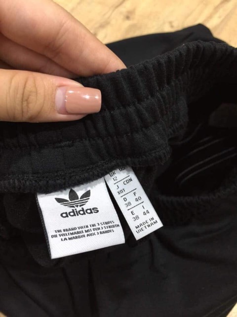 Quần Short Thể Thao Nam Adidas Originals Track Short - CW5152 CW5153