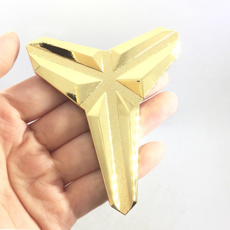 Miếng dán kim loại họa tiết logo LAKERS NBA KOBE trang trí xe hơi