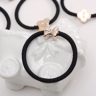10 Buộc tóc đính hình xinh iu