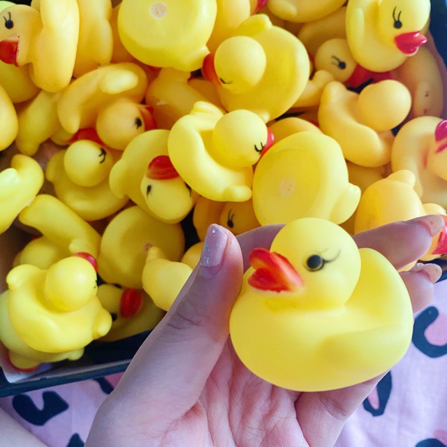 Vịt Thả Bồn Tắm kêu chíp chíp cho bé - Mua 10 tặng 1