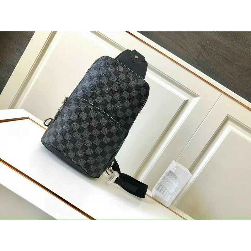 Túi nam LV bản super sz20x31cm chuẩn đẹp xuất sắc kèm túi giấy hóa đơn