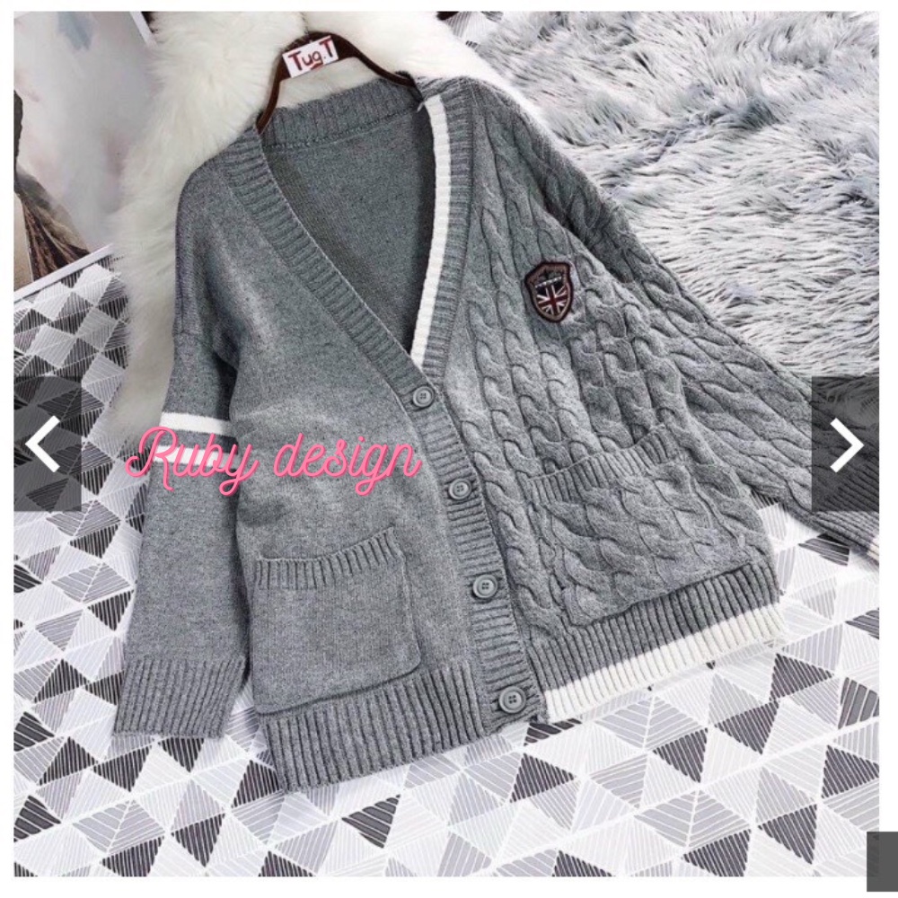 Áo Khoác Len Nữ Màu Ghi Áo Cadigan Len LoGo Form Rộng Hàng QC Phong Cách Hàn Quốc Hot Trend - Ruby design