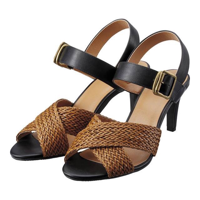 Sandal của Gu Japan ( ảnh thật)