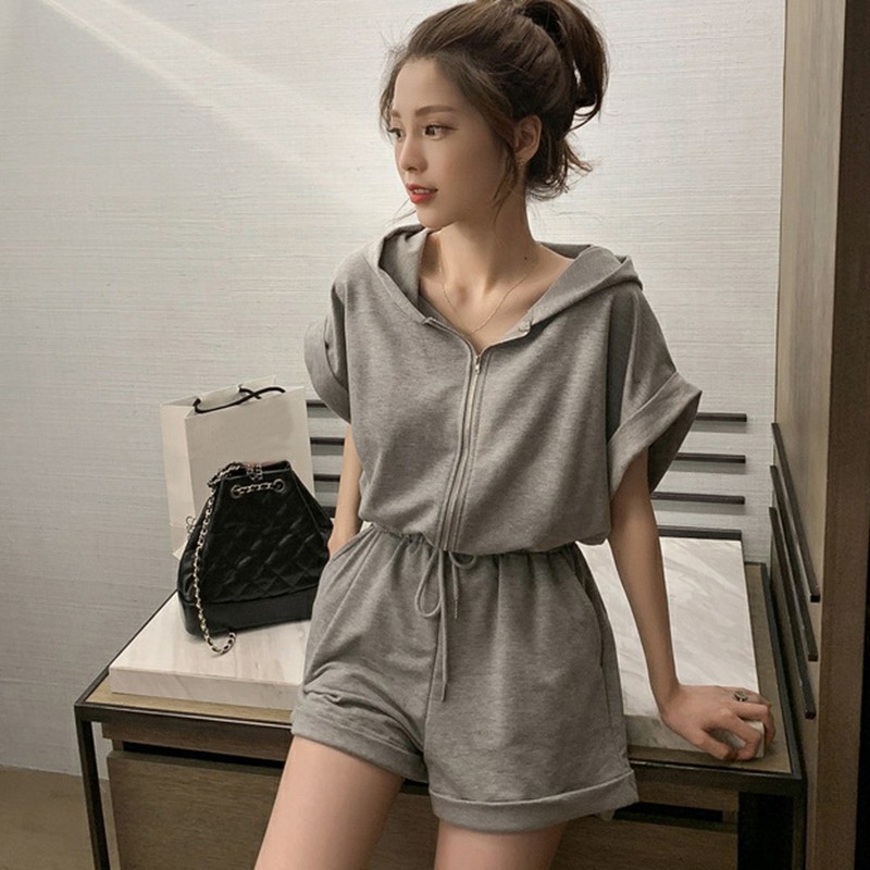 Jumpsuit Tay Ngắn Màu Trơn Thiết Kế Thanh Lịch Cho Nữ