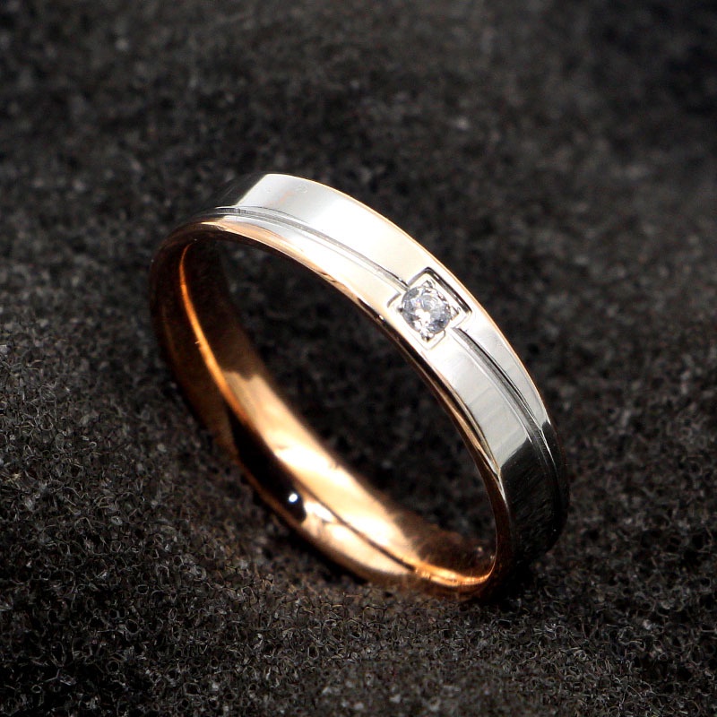 [FreeShip] Nhẫn nữ Titan rãnh xiên đính đá J4-209 - CAM KẾT KHÔNG BAY MÀU