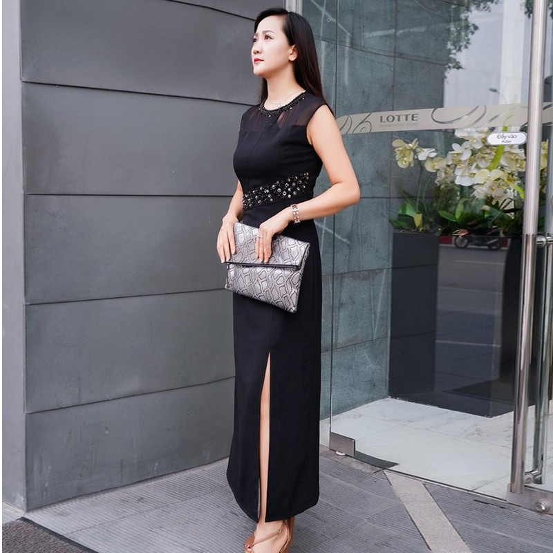 Đầm maxi vạt xẻ cổ chiffon đính hạt FX15