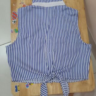 Áo sơ mi croptop sát nách hở lưng (sẵn)