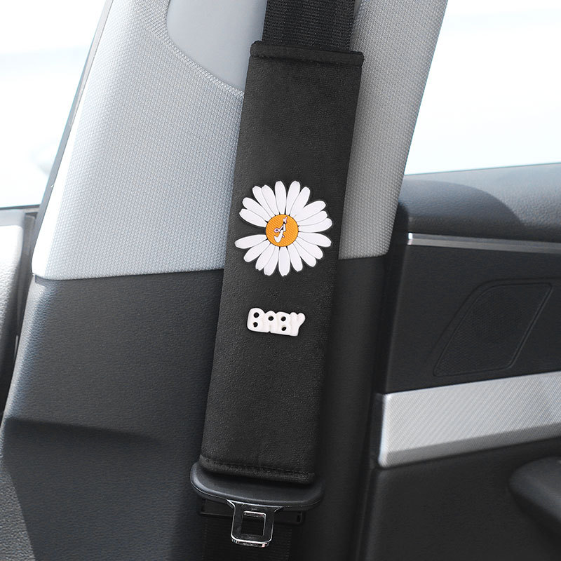 Vỏ Bọc Dây Đai An Toàn Xe Hơi Hình Mickey / Minnie / Doraemon Nhồi Bông Mềm Mại