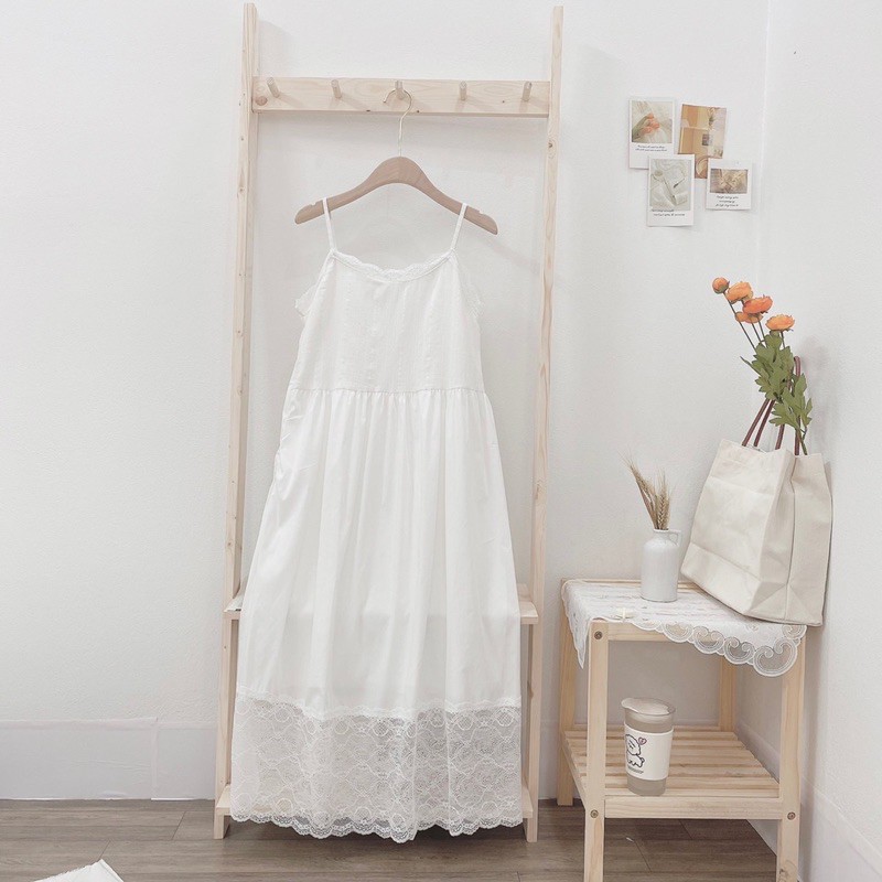 Váy trắng chân ren dành cho nữ | BigBuy360 - bigbuy360.vn