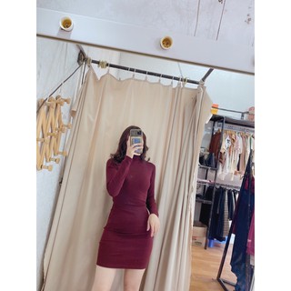 váy body cổ lọ
