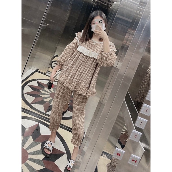 BỘ MẶC NHÀ PHỐI REN KIÊU KỲ