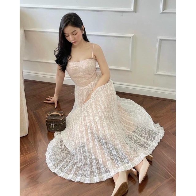Vải von tằm thêu hoa