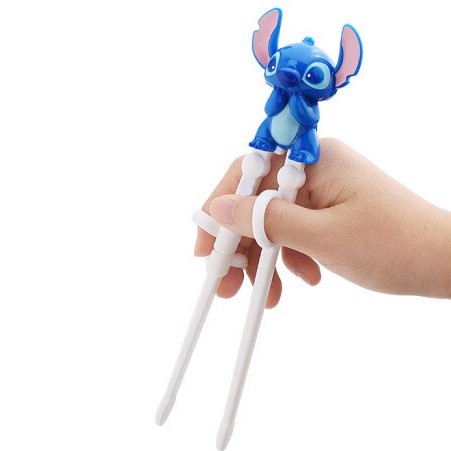 Đũa tập ăn 3D hình Mcqueen, Monster.. - của thương hiệu Disney, có hình thật