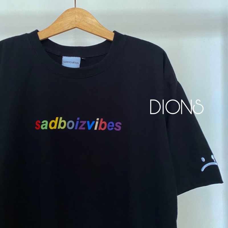 Áo Thun SADBOIZVIBES TEE 7 Màu Ful Tag Logo Thêu