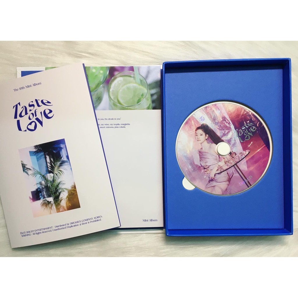 [OFF] Album Twice - Taste of Love (đủ ver) | BigBuy360 - bigbuy360.vn