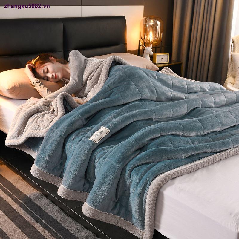 Chăn Lông Cừu San Hô Dày Hai Lớp Giữ Ấm Chất Lượng Cao