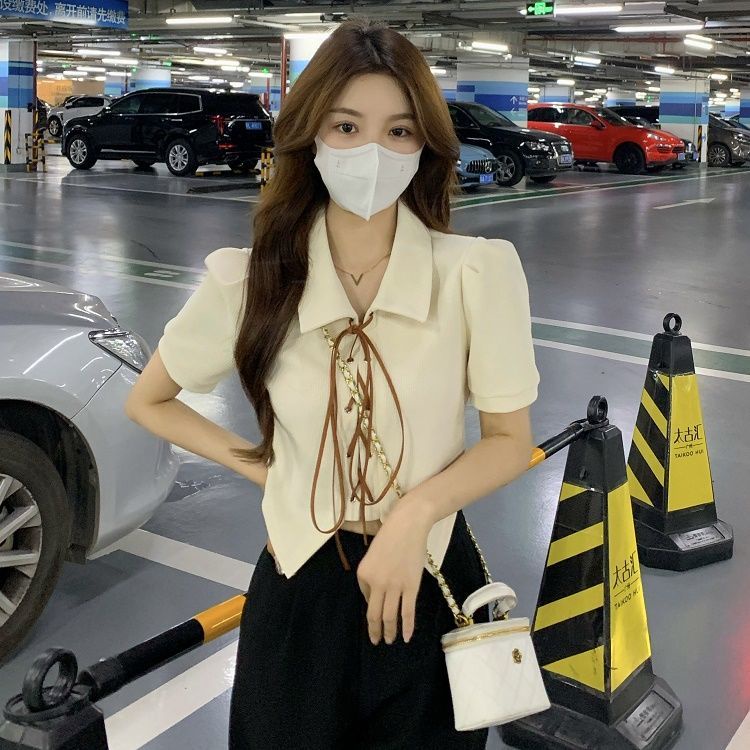 Áo Sơ Mi Tay Ngắn Cổ Polo Thiết Kế Thắt Dây Độc Đáo Thời Trang Hàn Quốc Cho Nữ