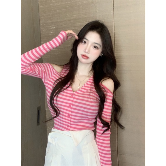 Áo cardigan dệt kim cổ chữ V tay dài trễ vai kẻ sọc phong cách Hàn Quốc sành điệu