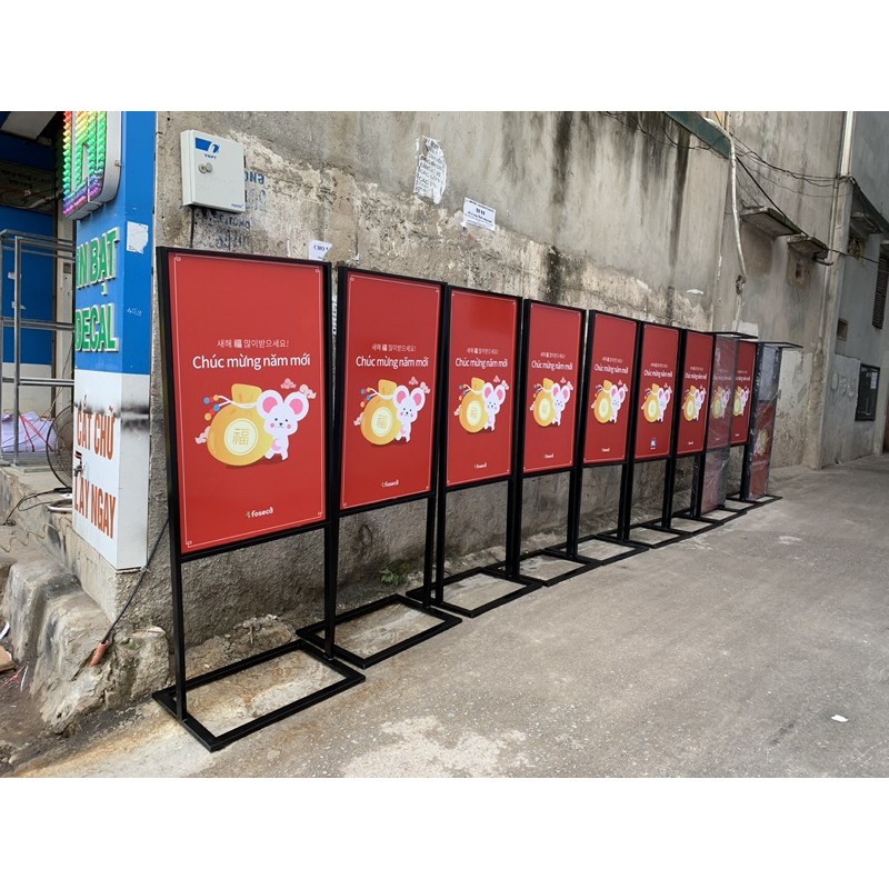 Standee khung sắt kích thước 60*160, 80*180, 80*200