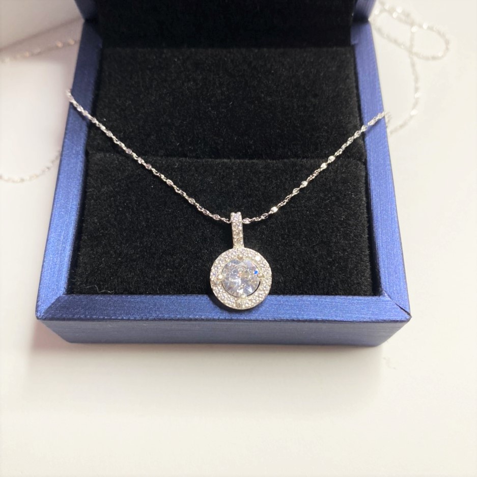 Dây chuyền bạc Evasilver mặt tròn đính đá nữ tính, Trang sức bạc Ý cao cấp