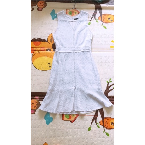 Thanh lý đầm Marc đuôi cá size M