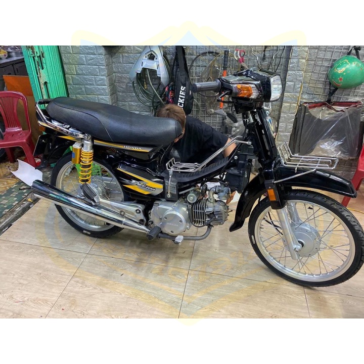 ( Quí khách vui lòng mang ra tiệm cho thợ dán ) Tem SUPER DREAM ĐEN