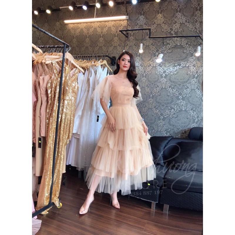 đầm xoè tầng tay loa kết cườm