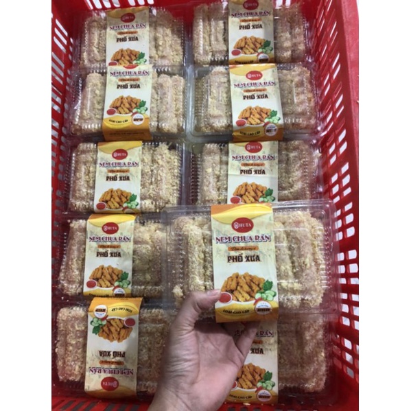 Nem chua rán Phố cổ  hộp 440g / dồi sụn chả cốm Hà Thành