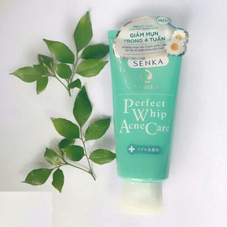 Sữa rửa mặt Senka Perfect Whip Acne Care (xanh lá)