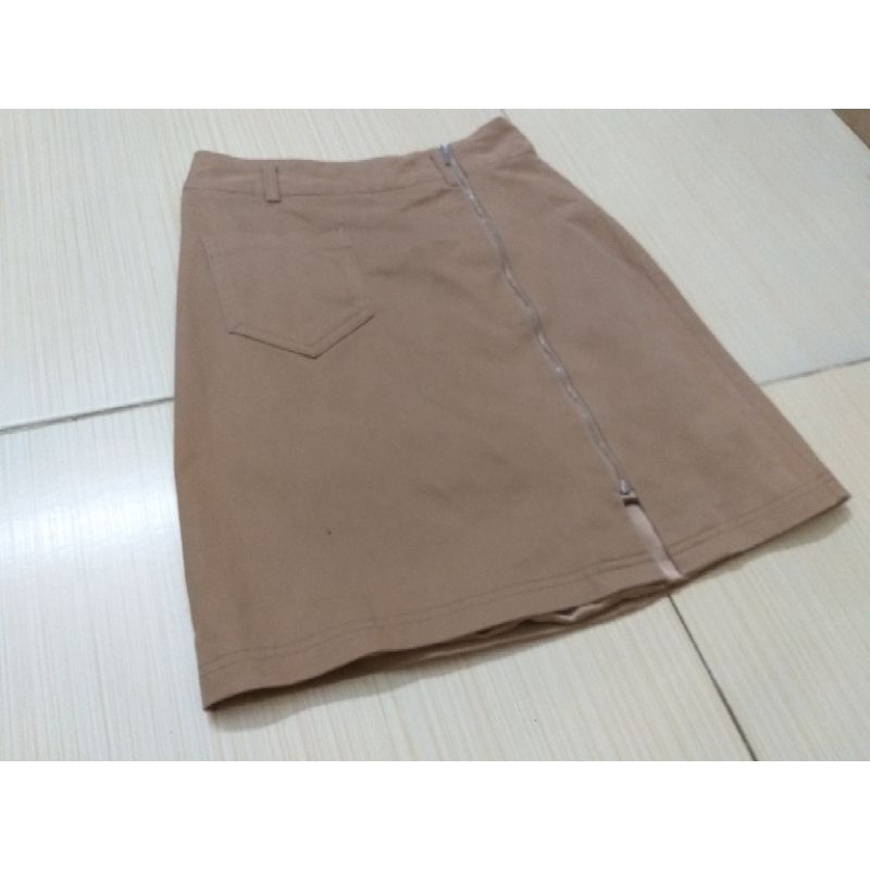 Chân váy Elle Ivy Moda size S thanh lý