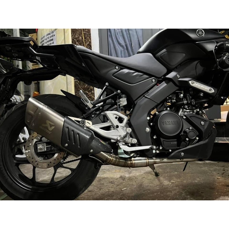 Pô akrapovic r1