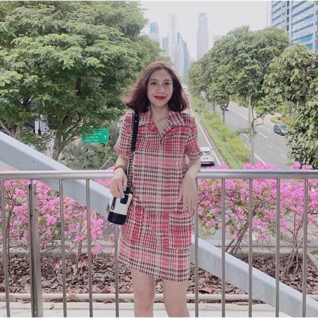 Váy hồng zara
