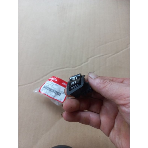 Công Tắc Passing SH - Chính Hãng Honda - Công tắc pha cốt xe SH