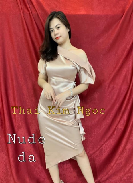 Đầm lệch vai bèo phi lụa